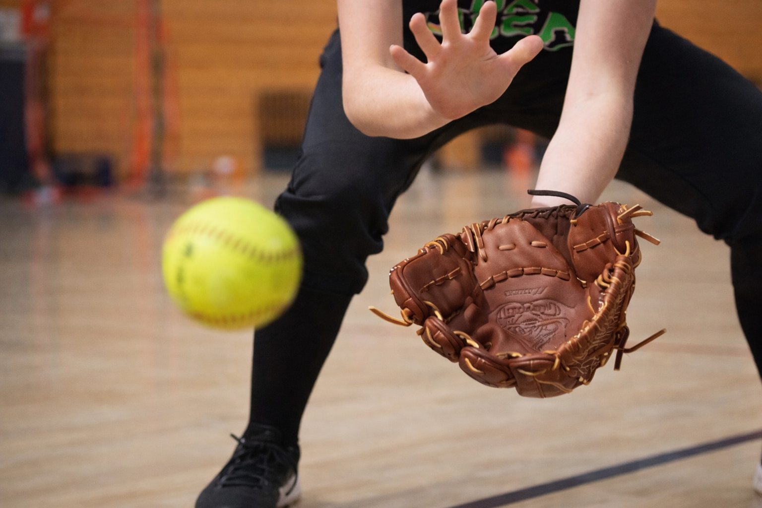 softball-indoor-skills-training